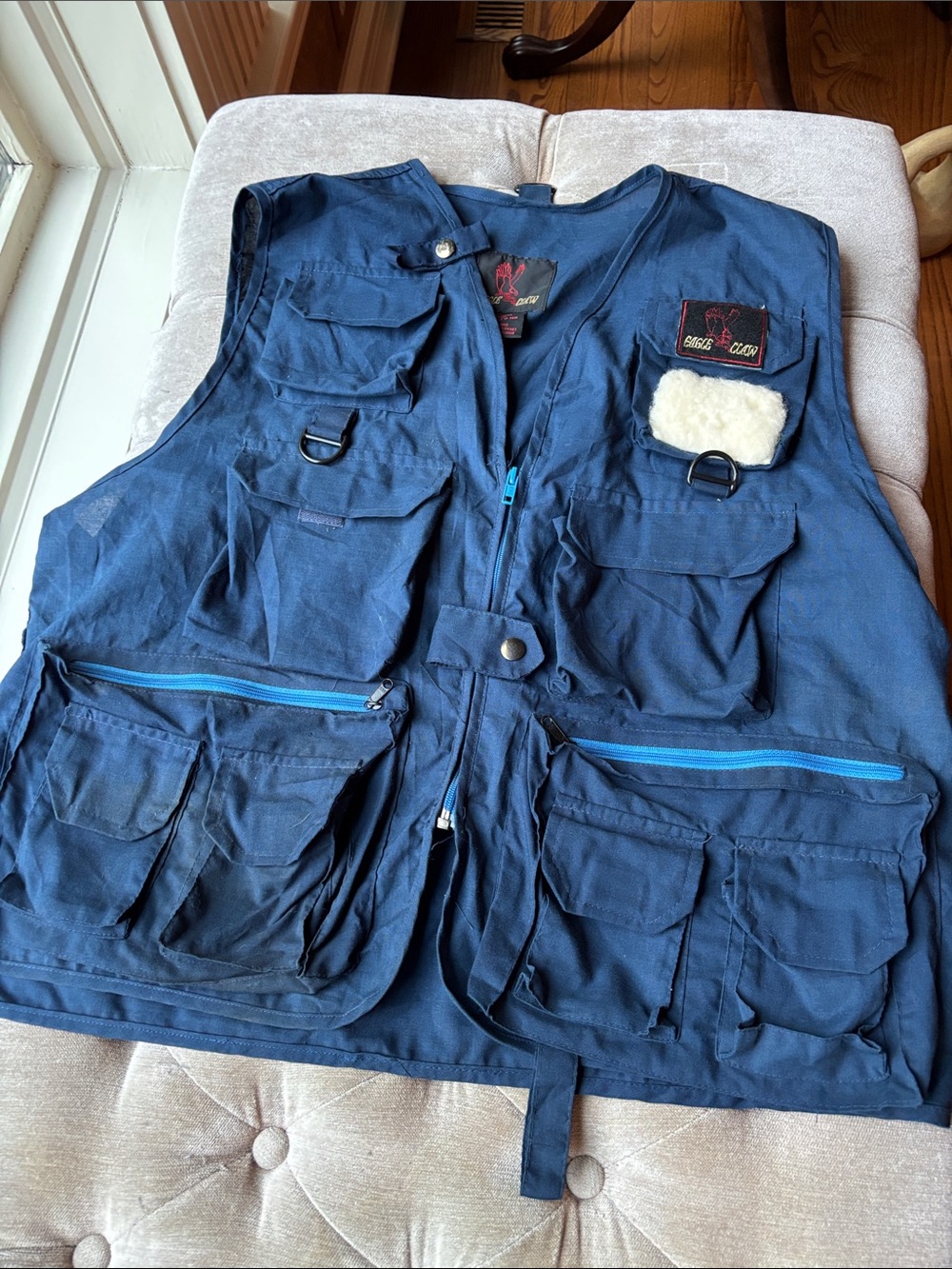 Eagle claw fly fishing vest